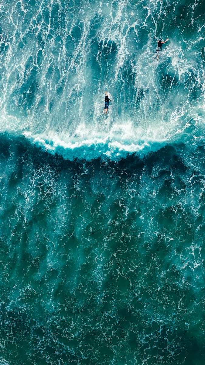 Le surf sur grosses vagues
