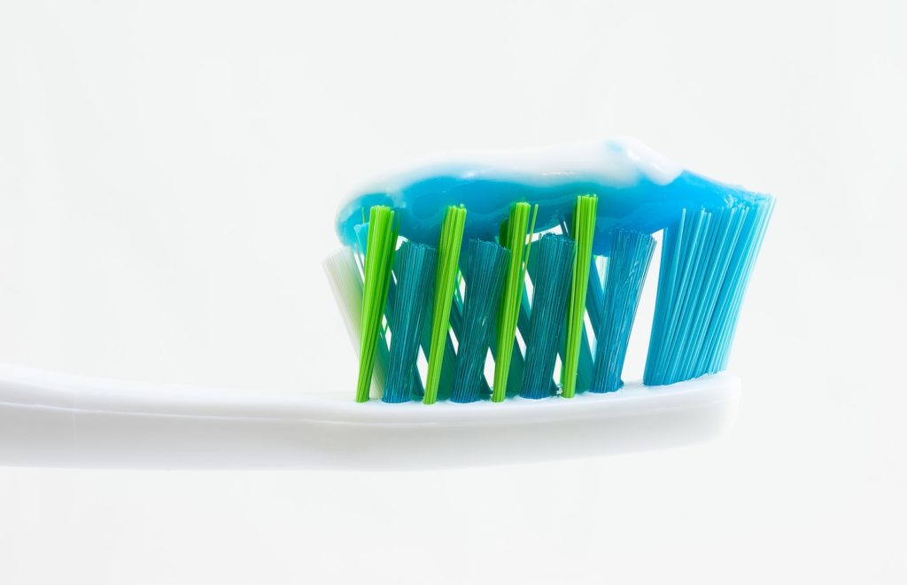 7 utilisations surprenantes et insoupçonnées du dentifrice