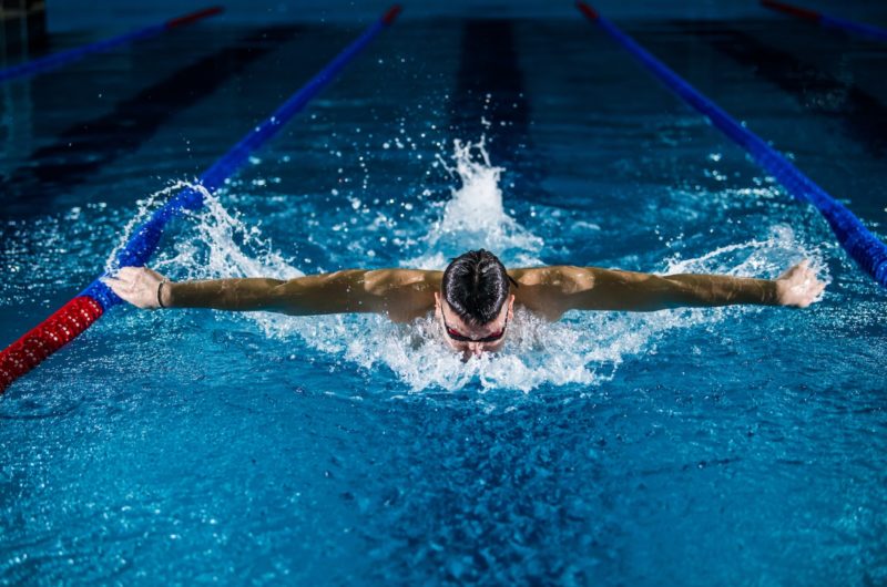 La natation : un sport complet 