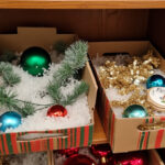 découvrez comment embellir votre noël avec des idées de déco originales, que vous choisissiez de l'acheter ou de la fabriquer vous-même. inspirez-vous et plongez dans l'esprit des fêtes avec des astuces créatives et des conseils pratiques pour une décoration unique et festive.